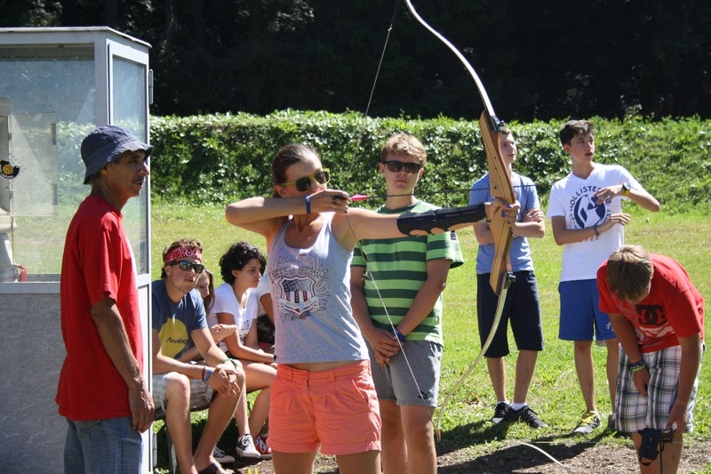 Village Camps International Summer Camp Leysin, Switzerland 2025-08-09 https://www.villagecamps.com/journals_admin/images/708-13-archery (17).jpg